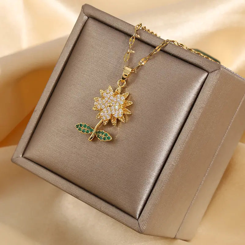 Elegant Gold Flower Pendant Necklace with Sparkling Crystals