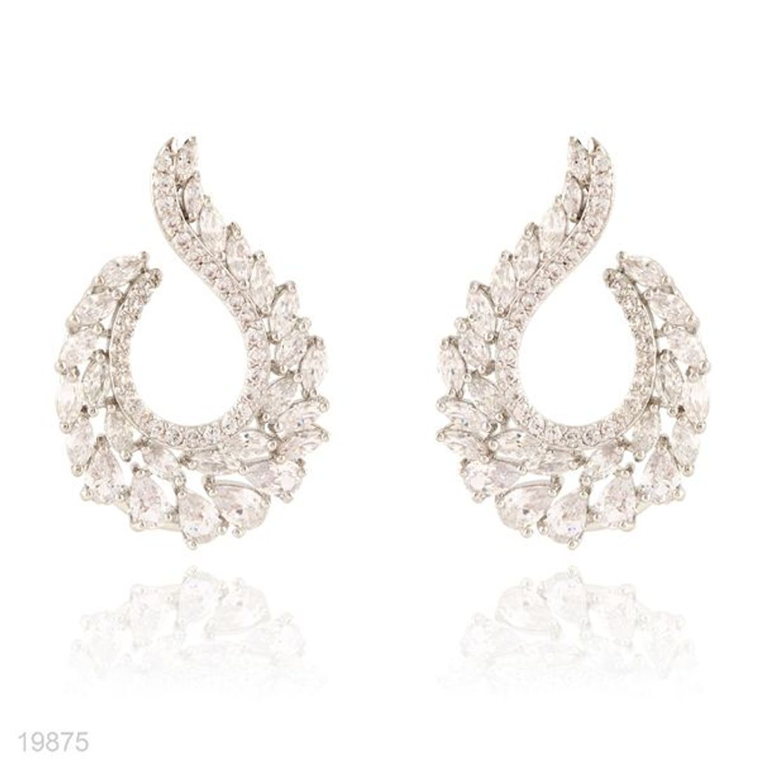 Crystal Leaf Drop Earrings – Aqua Sparkle Edition