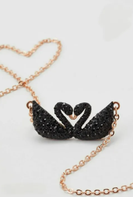 Styzee Vendre Black Swan Love Pendant Necklace – Korean-Inspired Design
