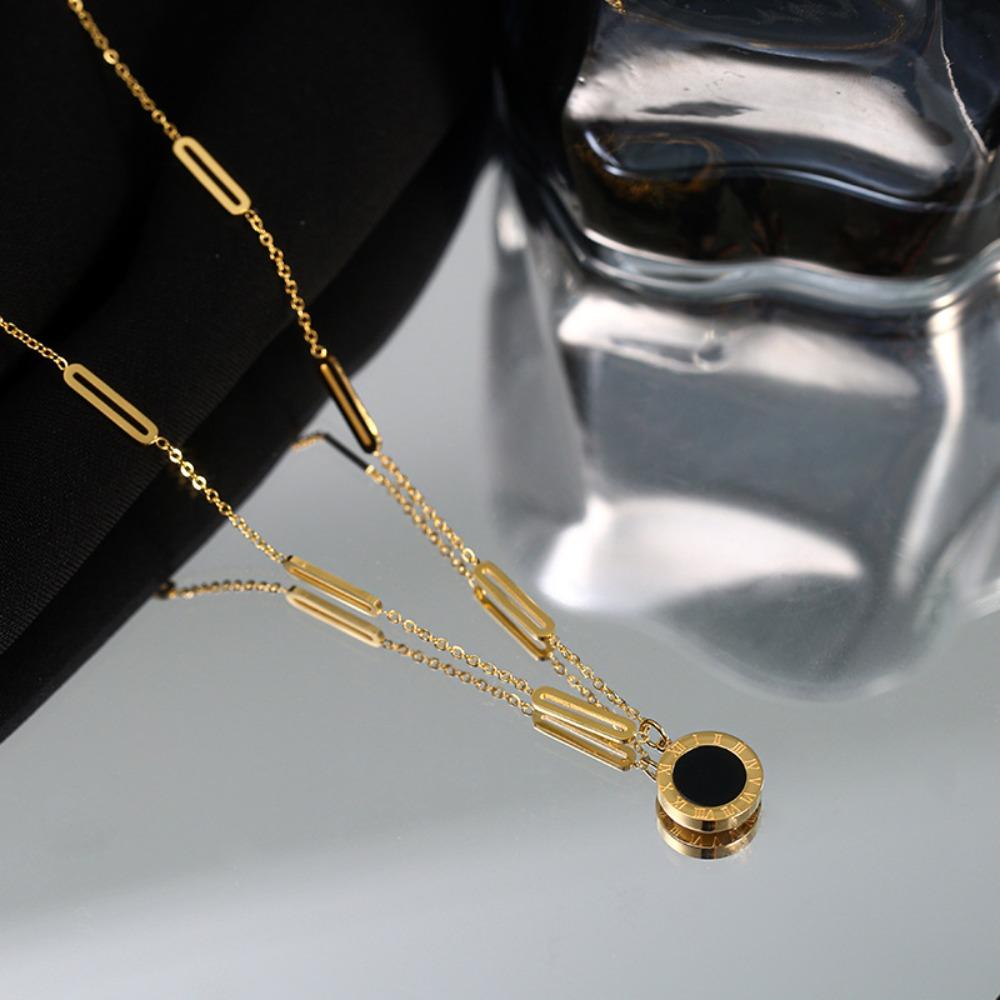 Chic Black Stone Pendant Necklace with Silver-Tone Chain – Modern Layered Design