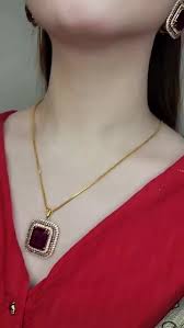 Royal Red Rectangular Pendant Necklace – Gold-Tone Chain with Diamond Accents