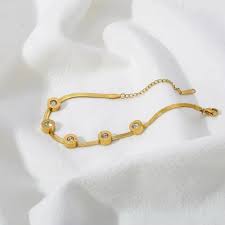 Elegant Circle Chain Bracelet