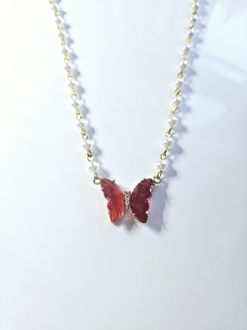 Elegant Red Butterfly Pendant Necklace – Stainless Steel Gold Chain