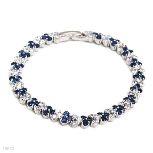 STYLISH TRI-CIRCLE TENNIS BRACELET